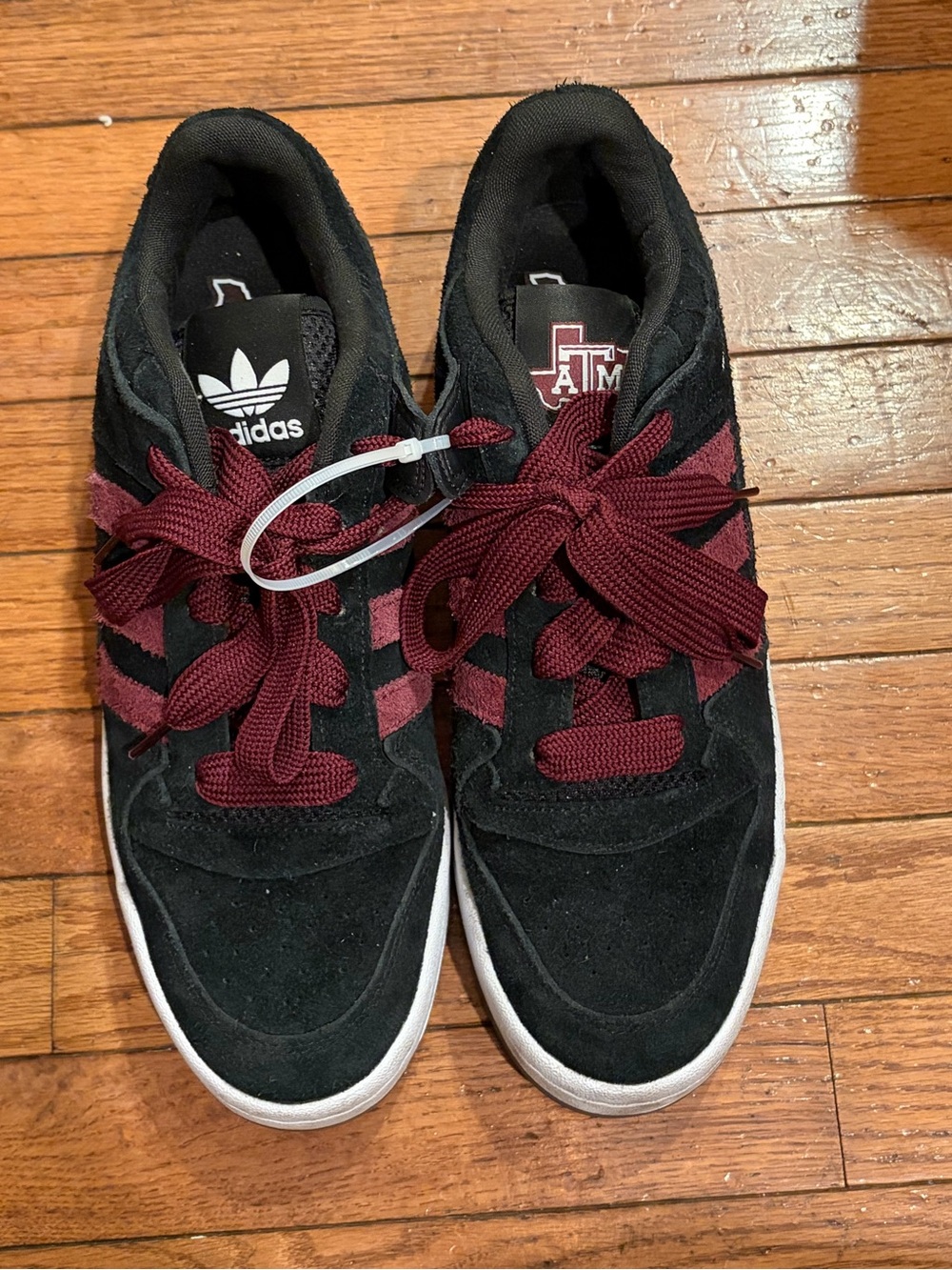 MEN'S ADIDAS ORIGINALS FORUM LOW "BLACK Burgundy SHOES US 12
